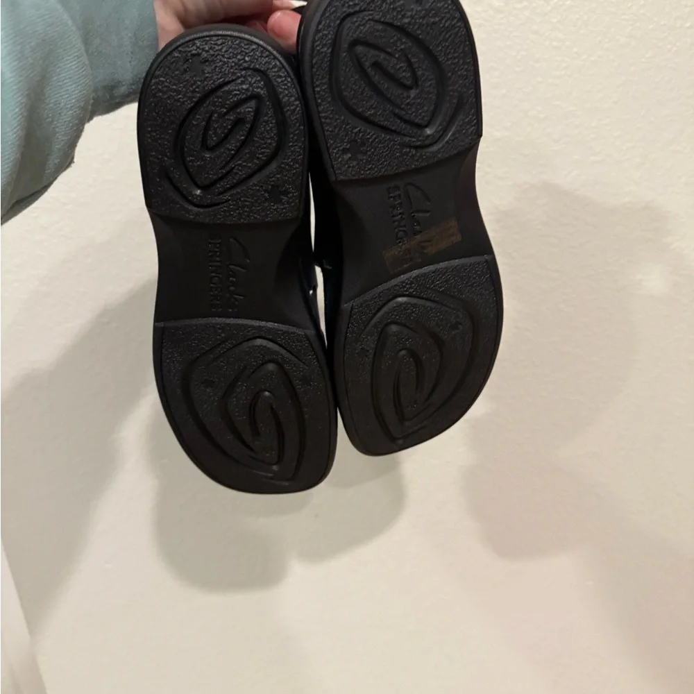 Black Strappy Sandals 9M